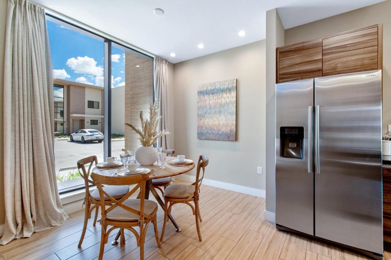 אורלנדו Beautiful Townhome Magic Village 1,5 Mile To Dis מראה חיצוני תמונה